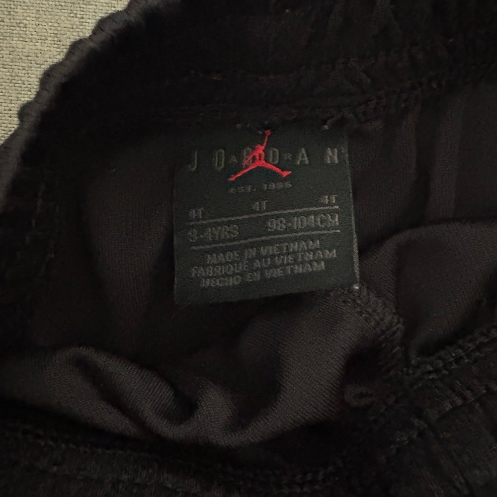 Jordan Black Athletic Shorts size 4T - Picture 3 of 3